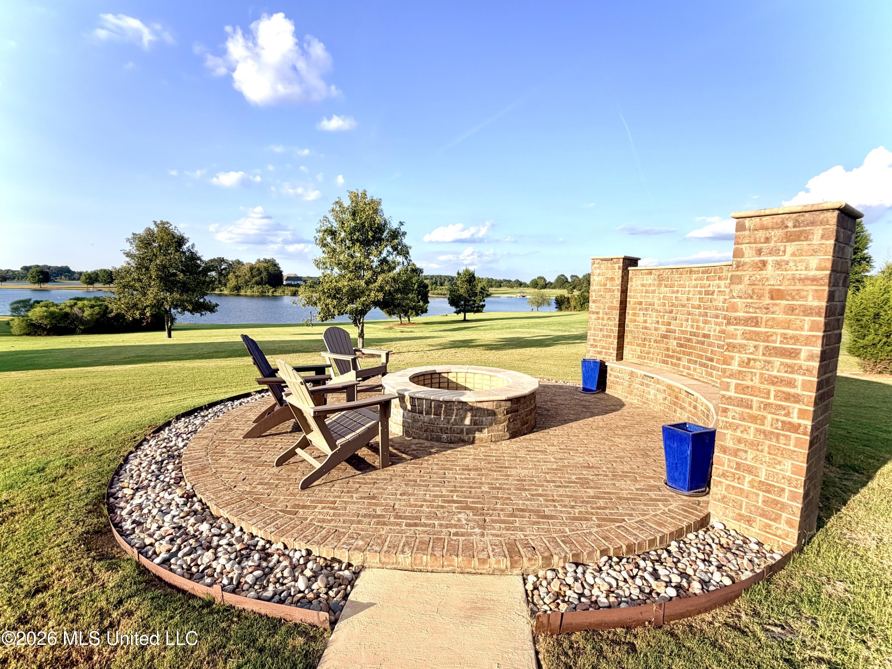 129 Churchill Place Property Photo 73