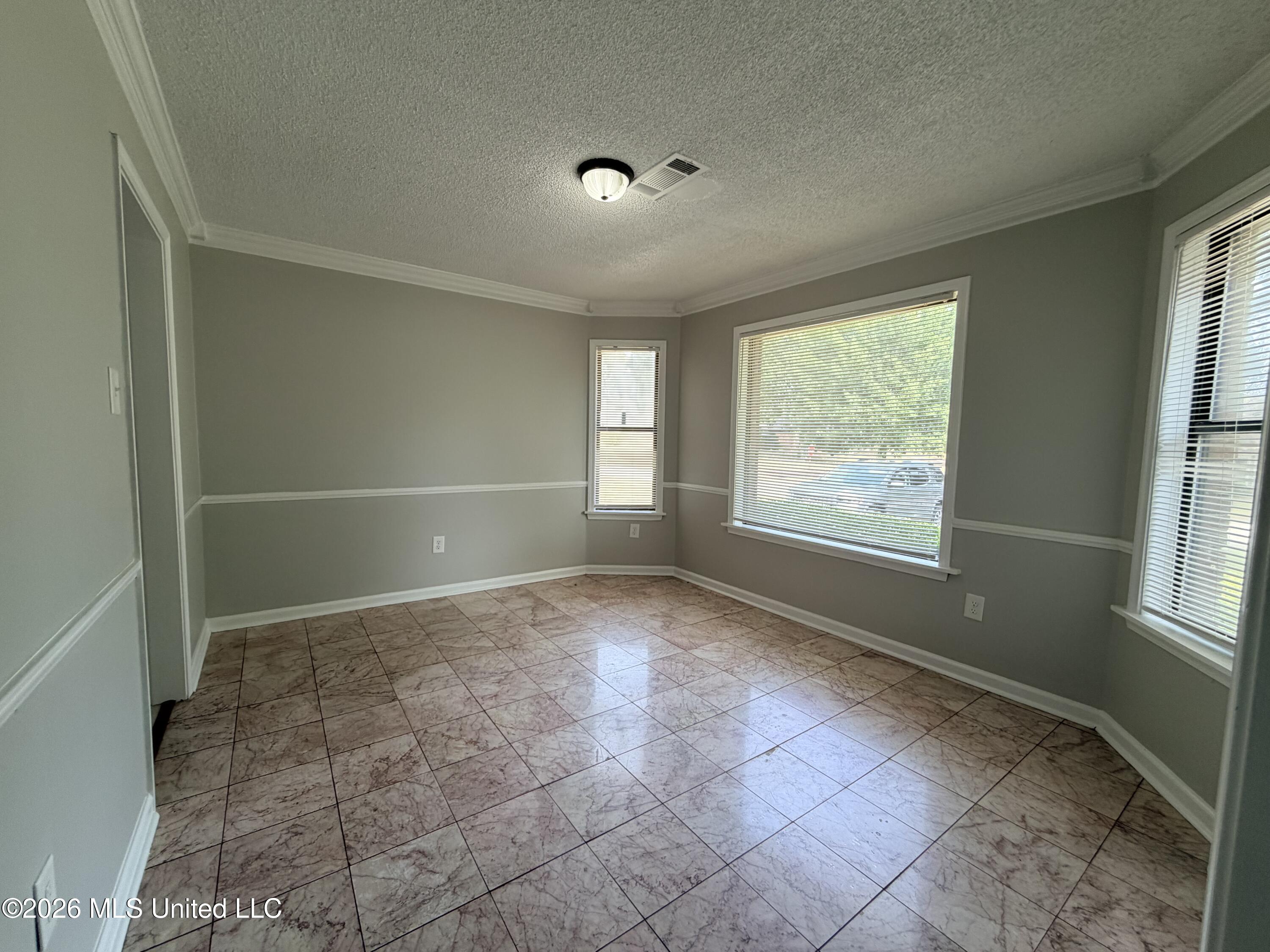 7211 Grove Park Road Property Photo 17