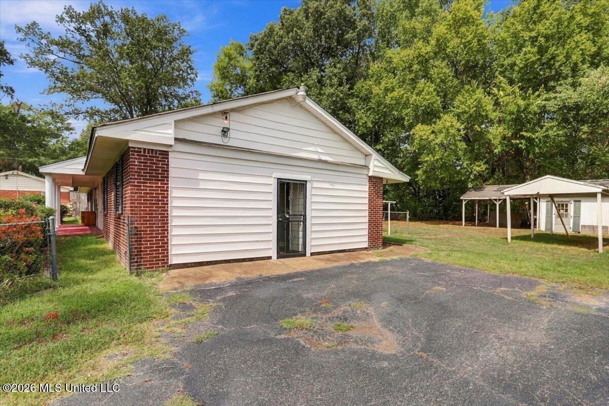 4546 Dogwood Meadows Cove Property Photo 35