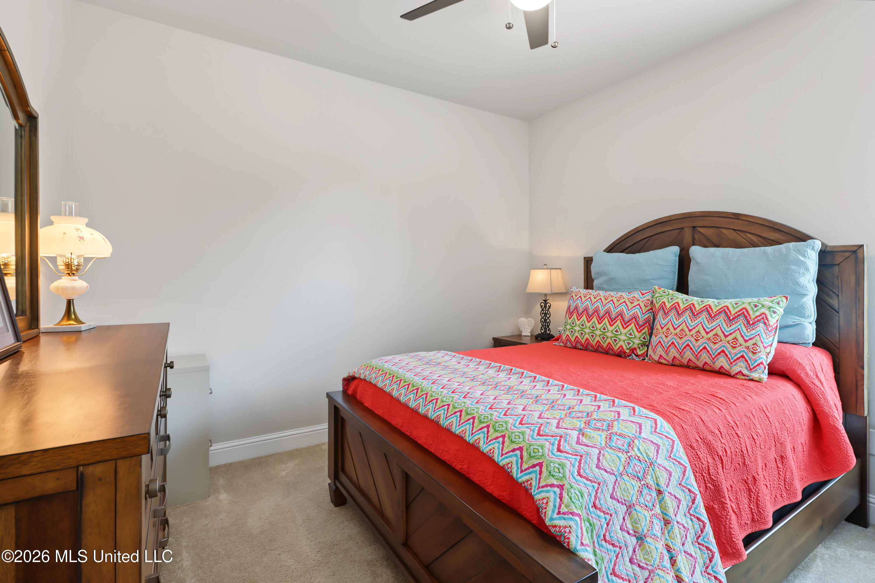 6814 Rolling Green Drive Property Photo 21