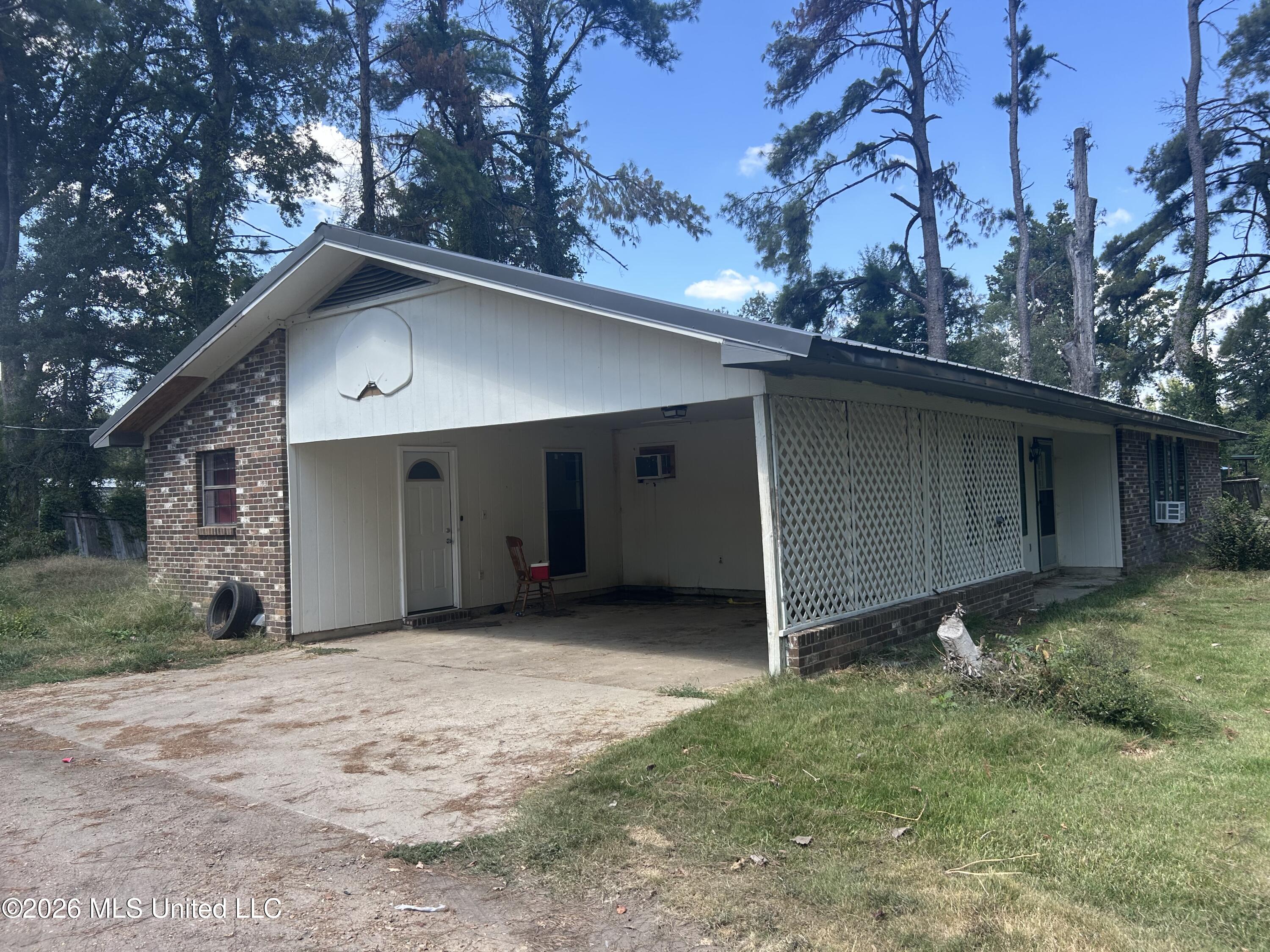 117 County Road 355 Property Photo 2