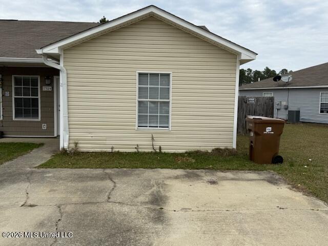 17324 Avondale Circle Property Photo 1