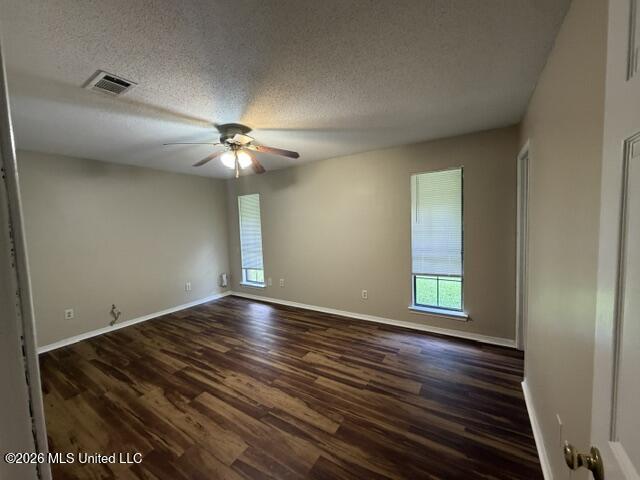 15108 Parkwood Drive Property Photo 7