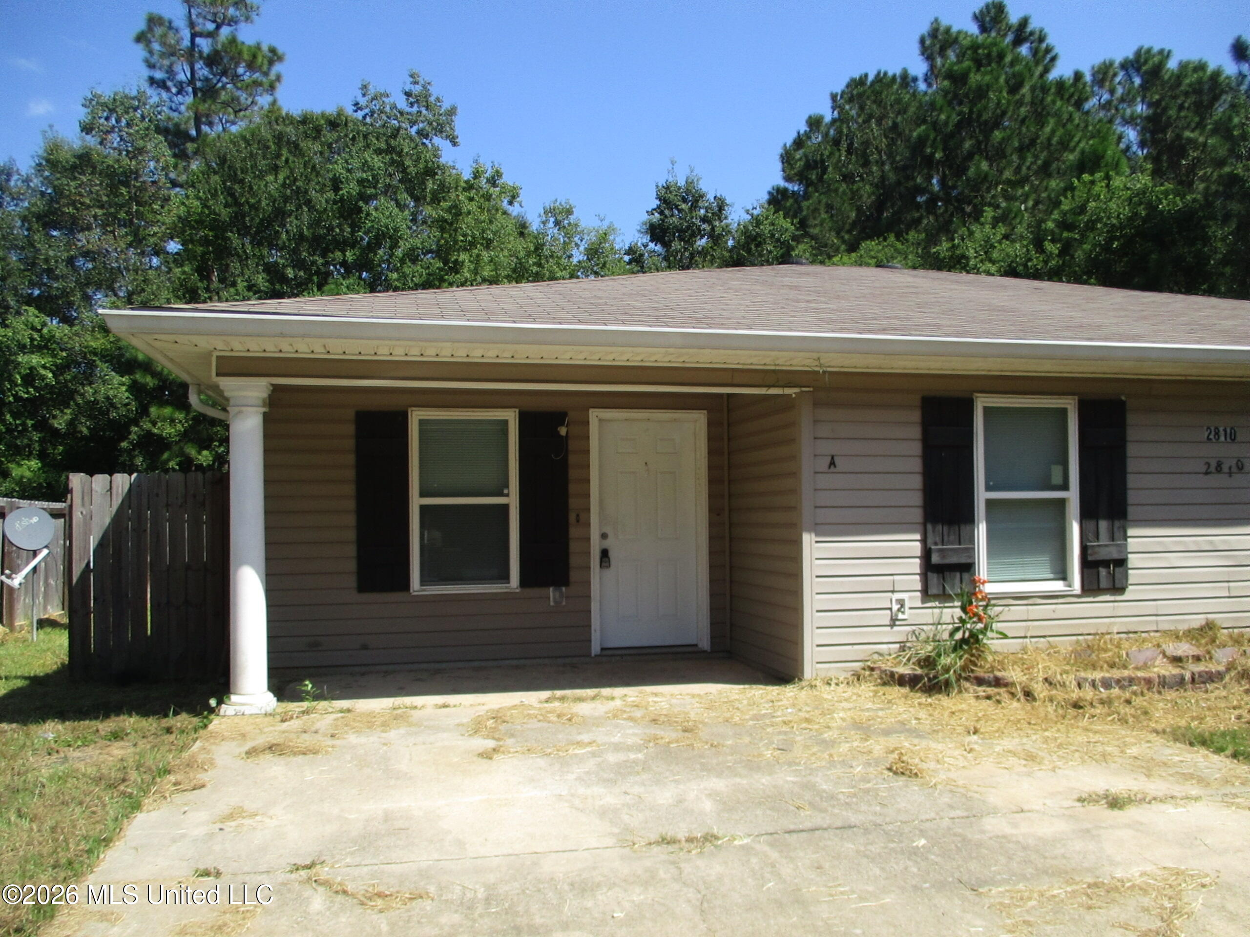 2810 53rd Avenue Property Photo 1