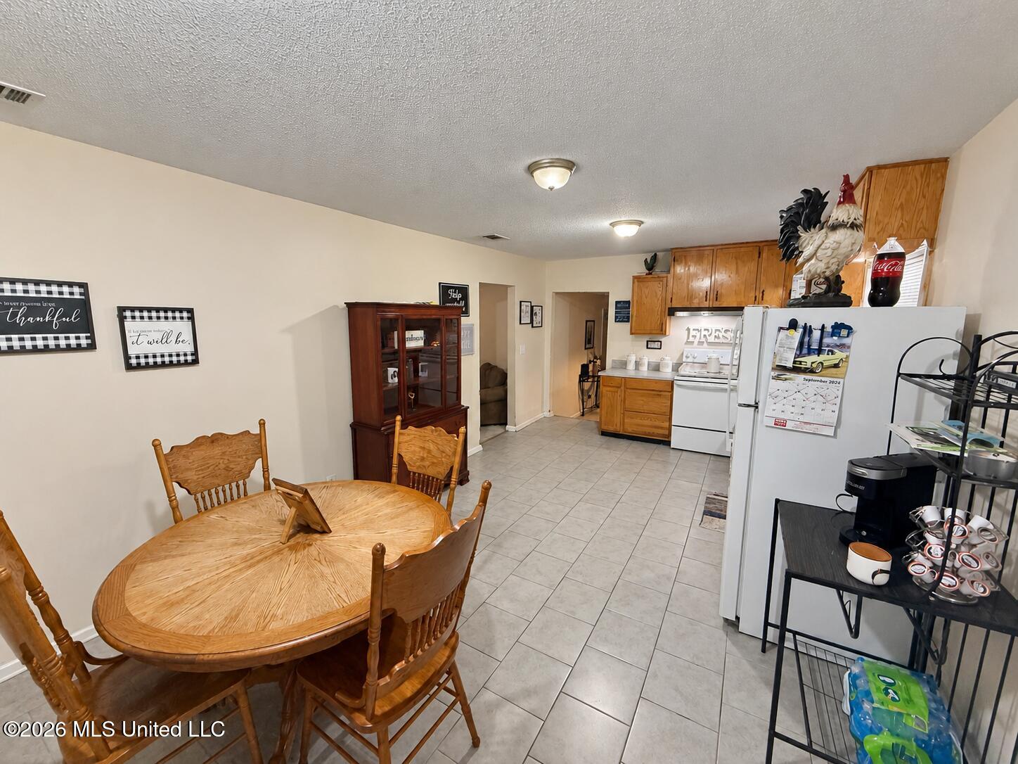 6717 Elder Ferry Road Property Photo 4