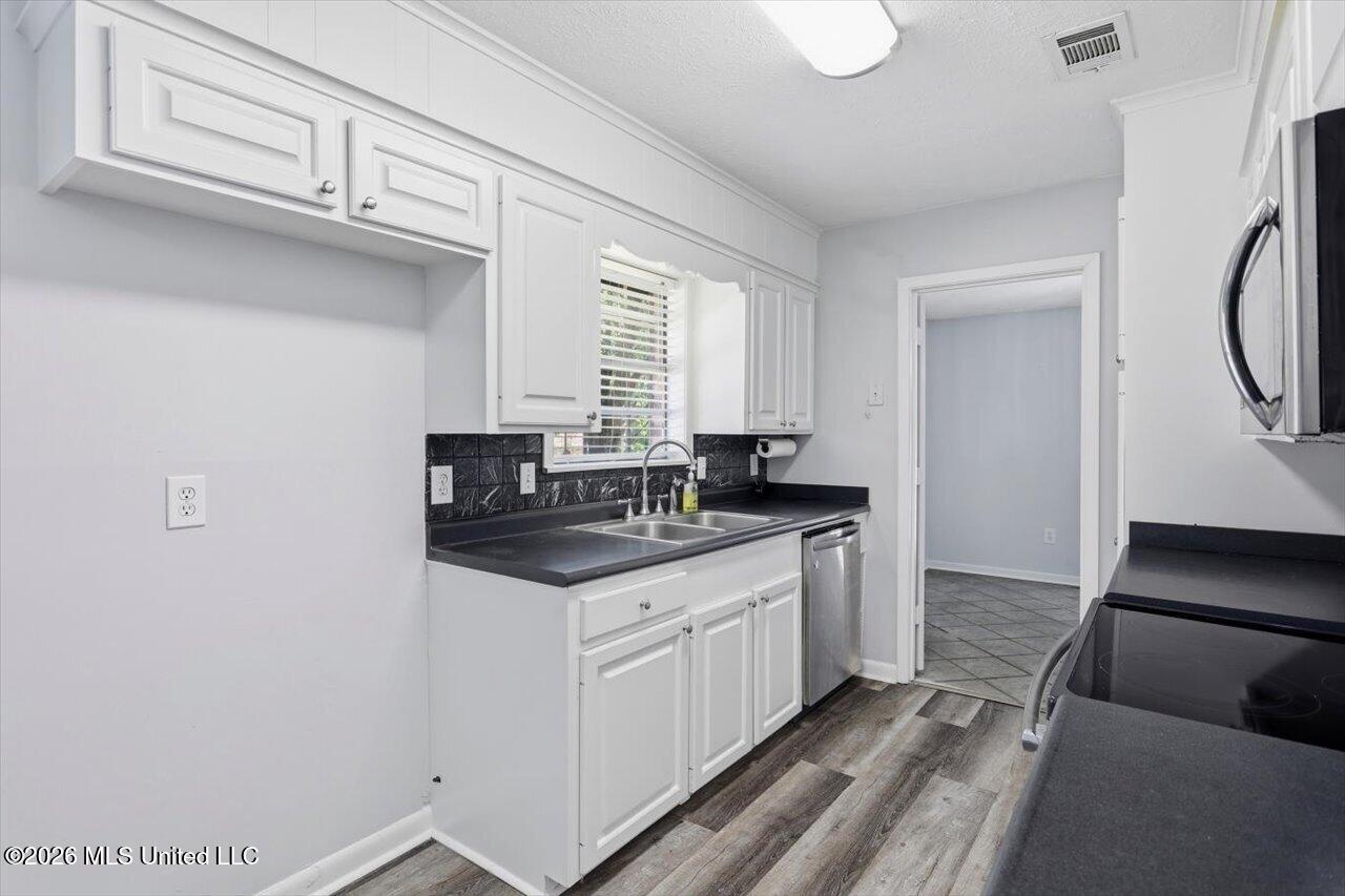 55 Pebble Hill Drive Property Photo 9