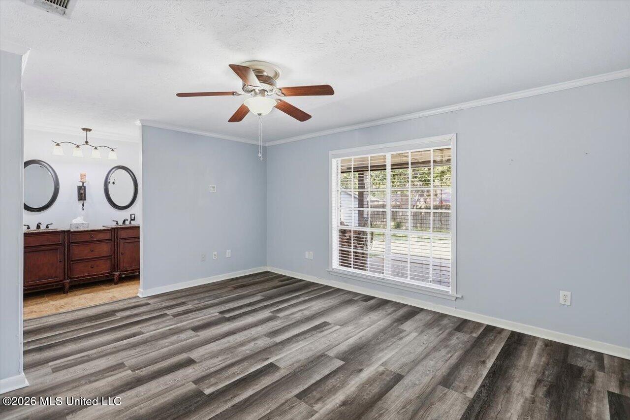 55 Pebble Hill Drive Property Photo 18