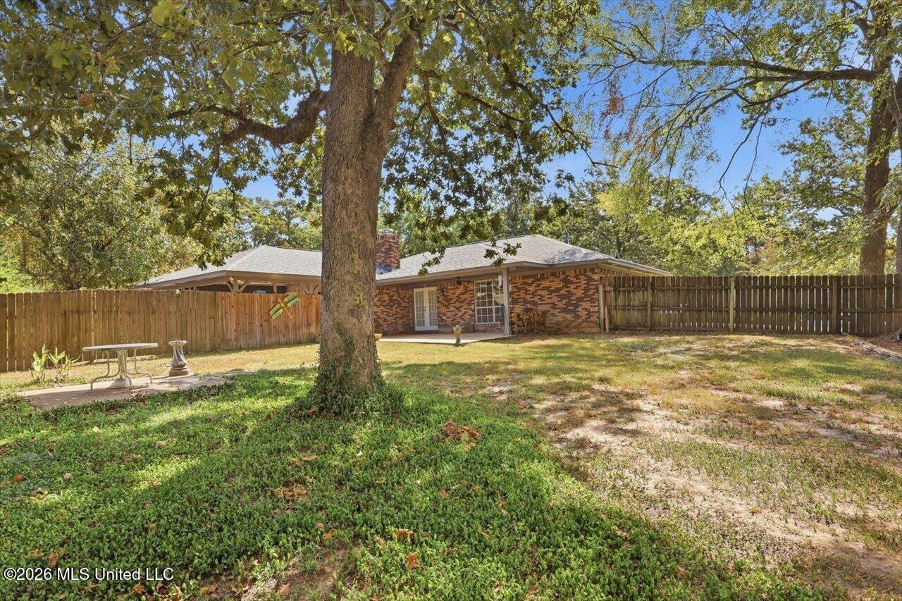 55 Pebble Hill Drive Property Photo 27