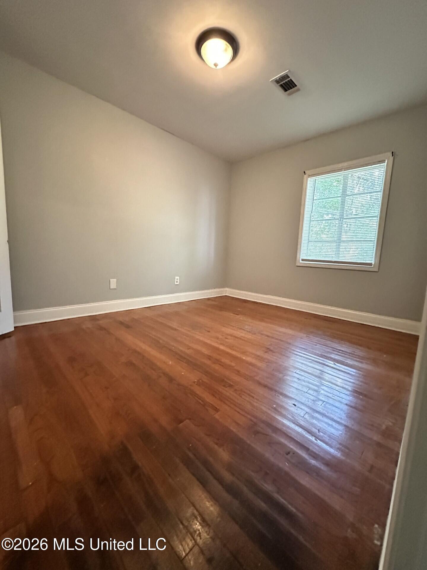 4171 Plaza Street Property Photo 6