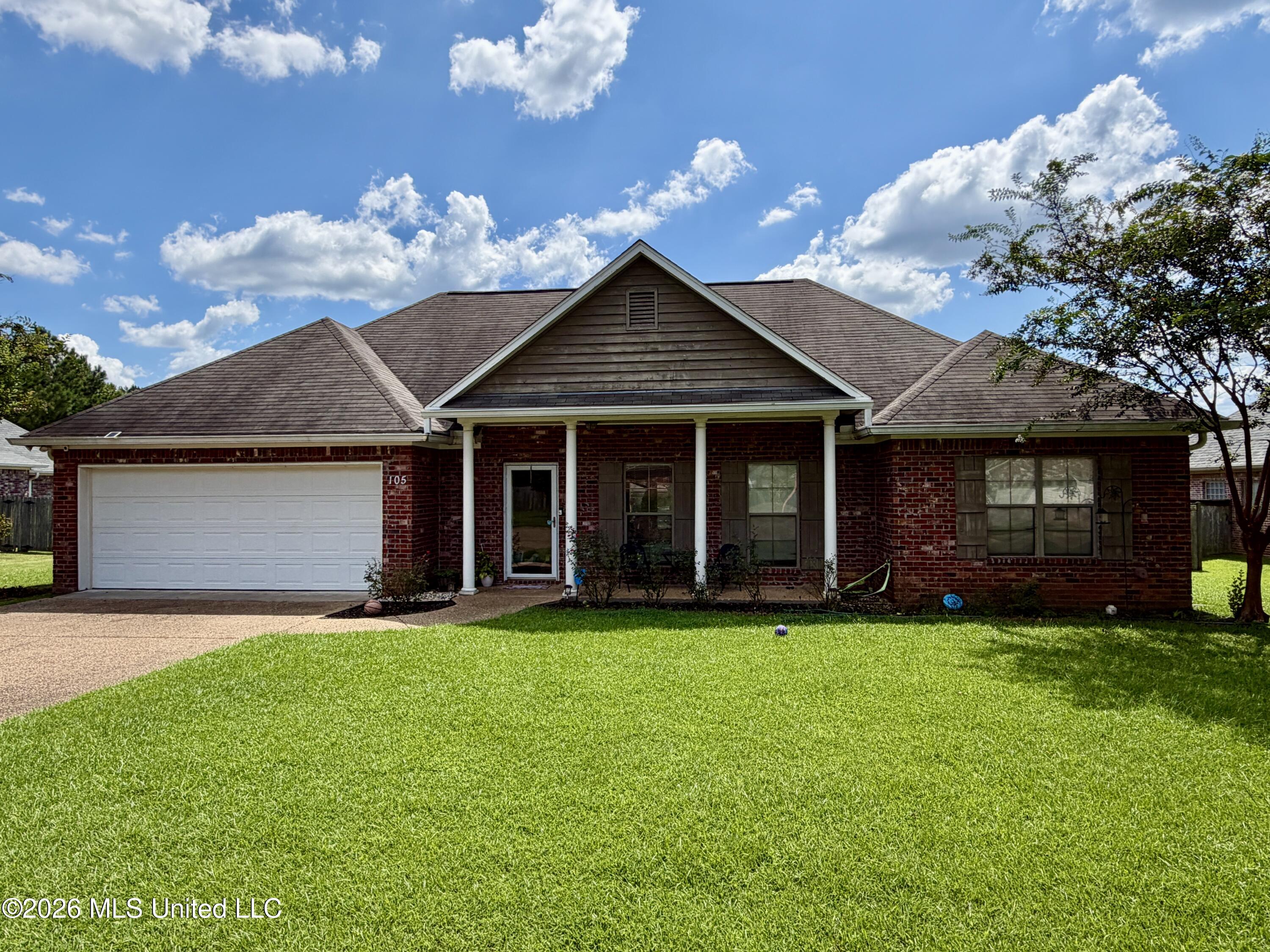 105 Kirkwood Drive Property Photo 1