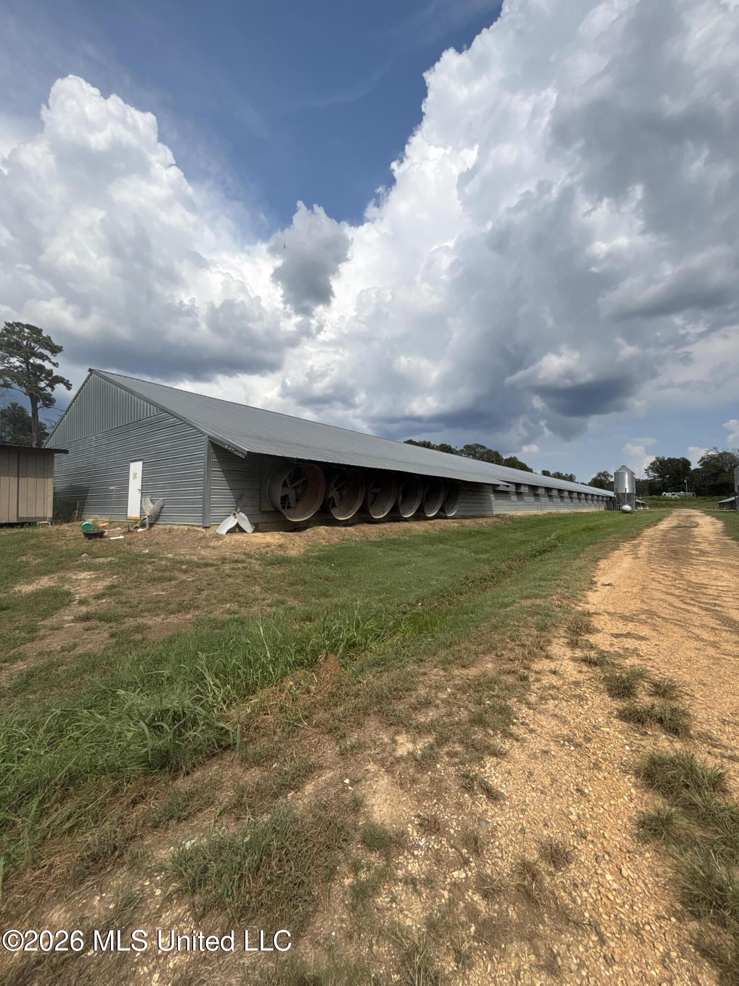10887 Ms-18 Property Photo 6