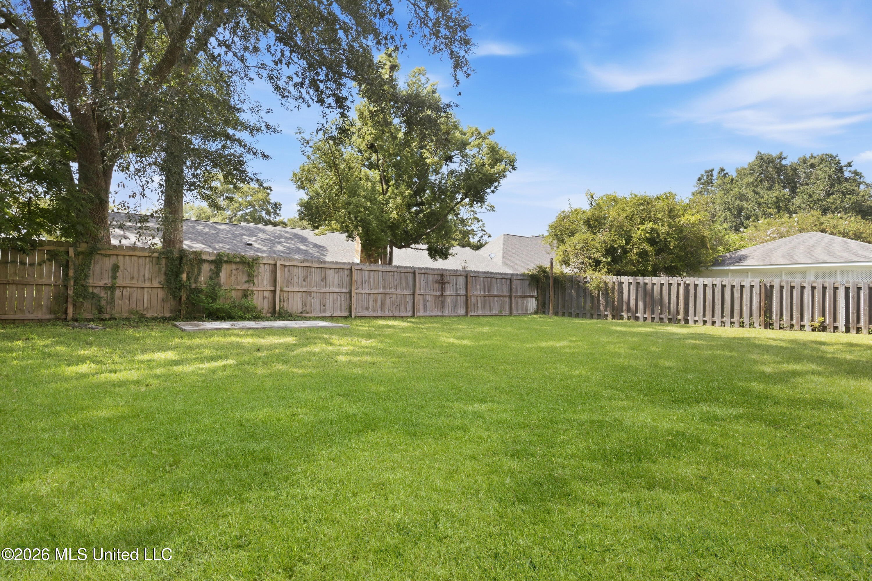 3 Hearthstone Manor Property Photo 50
