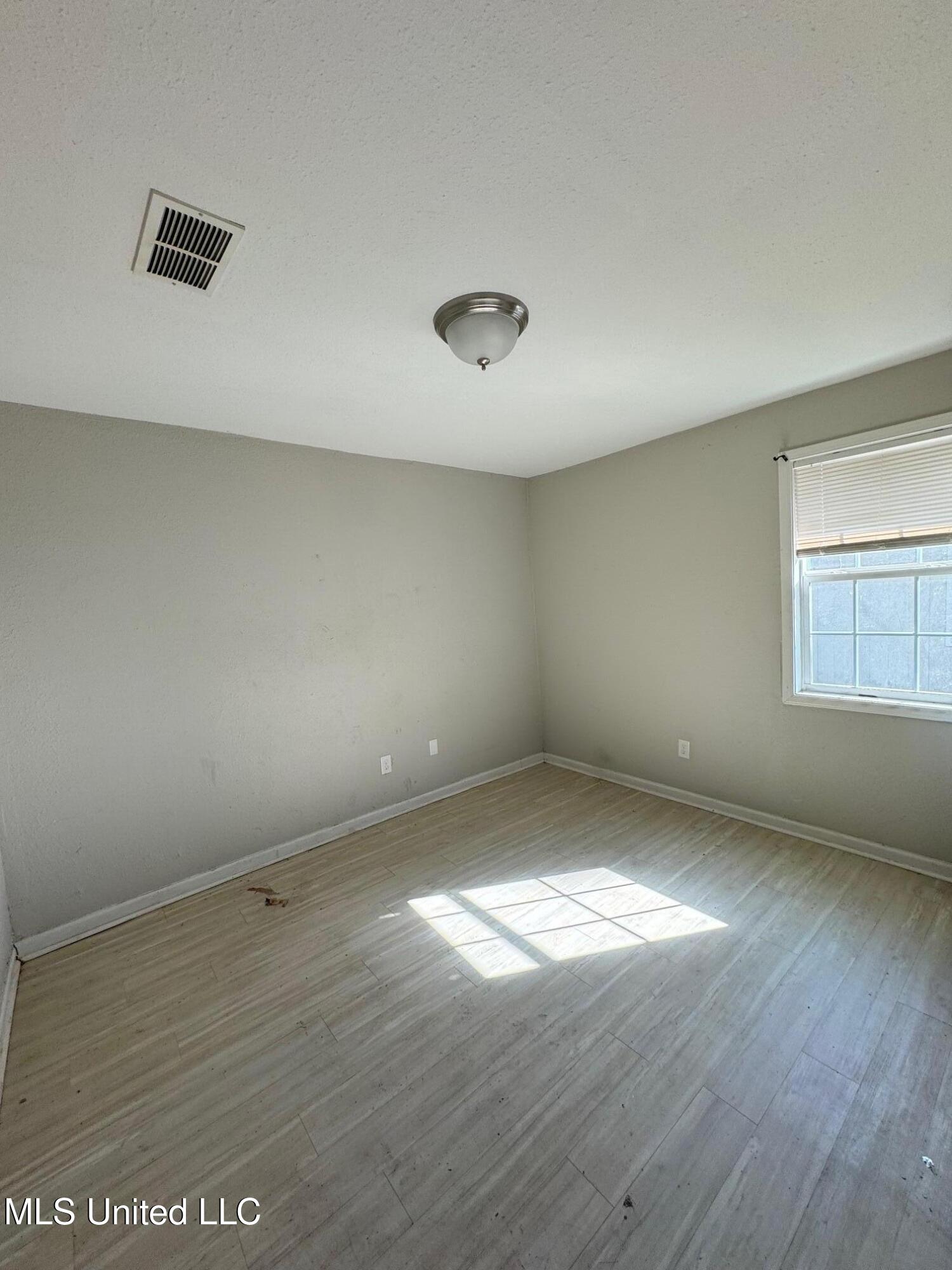 239-241 Lawrence Road Property Photo 11