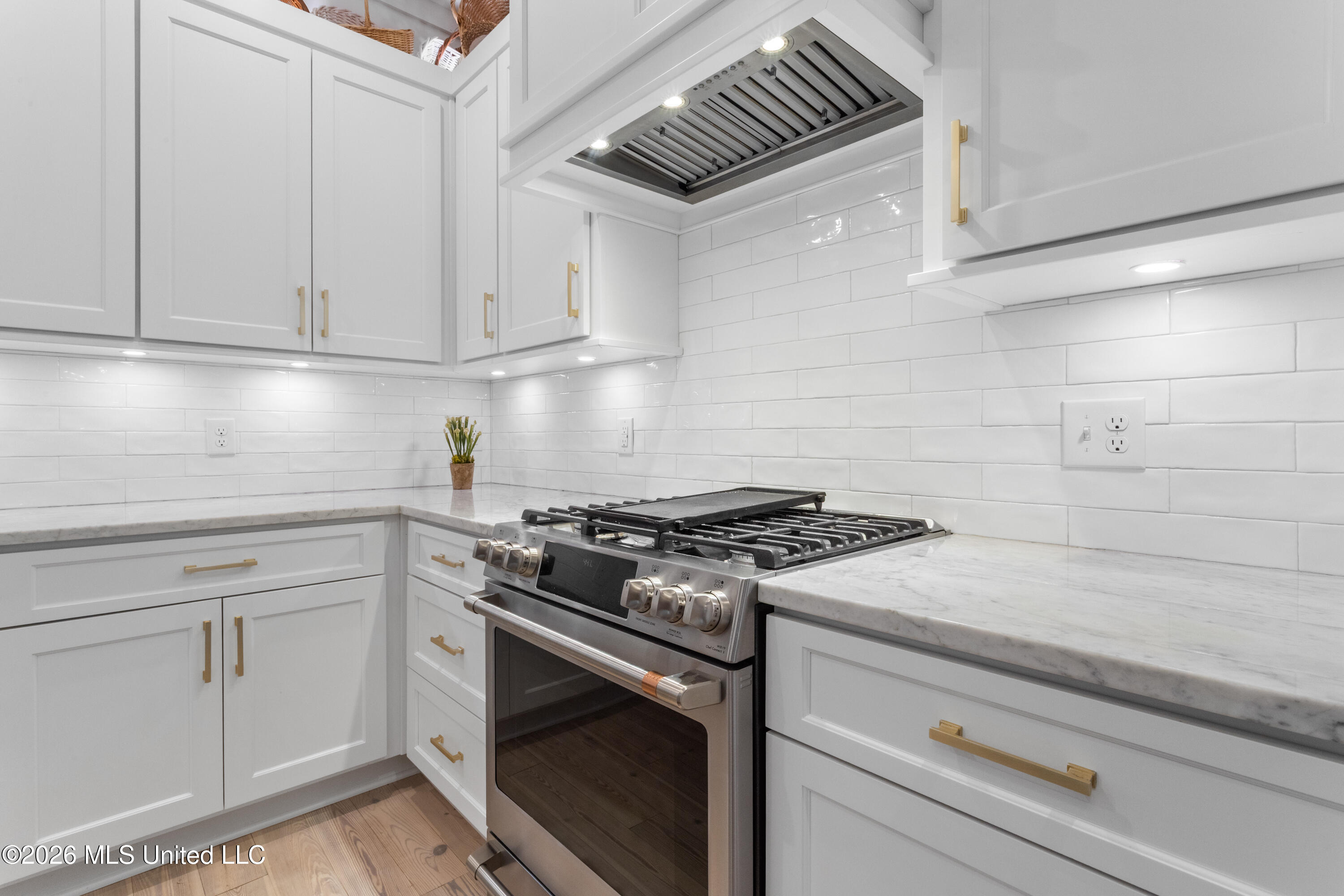 305 Third Street Property Photo 22