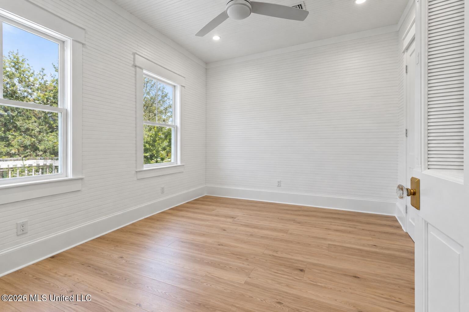 305 Third Street Property Photo 32