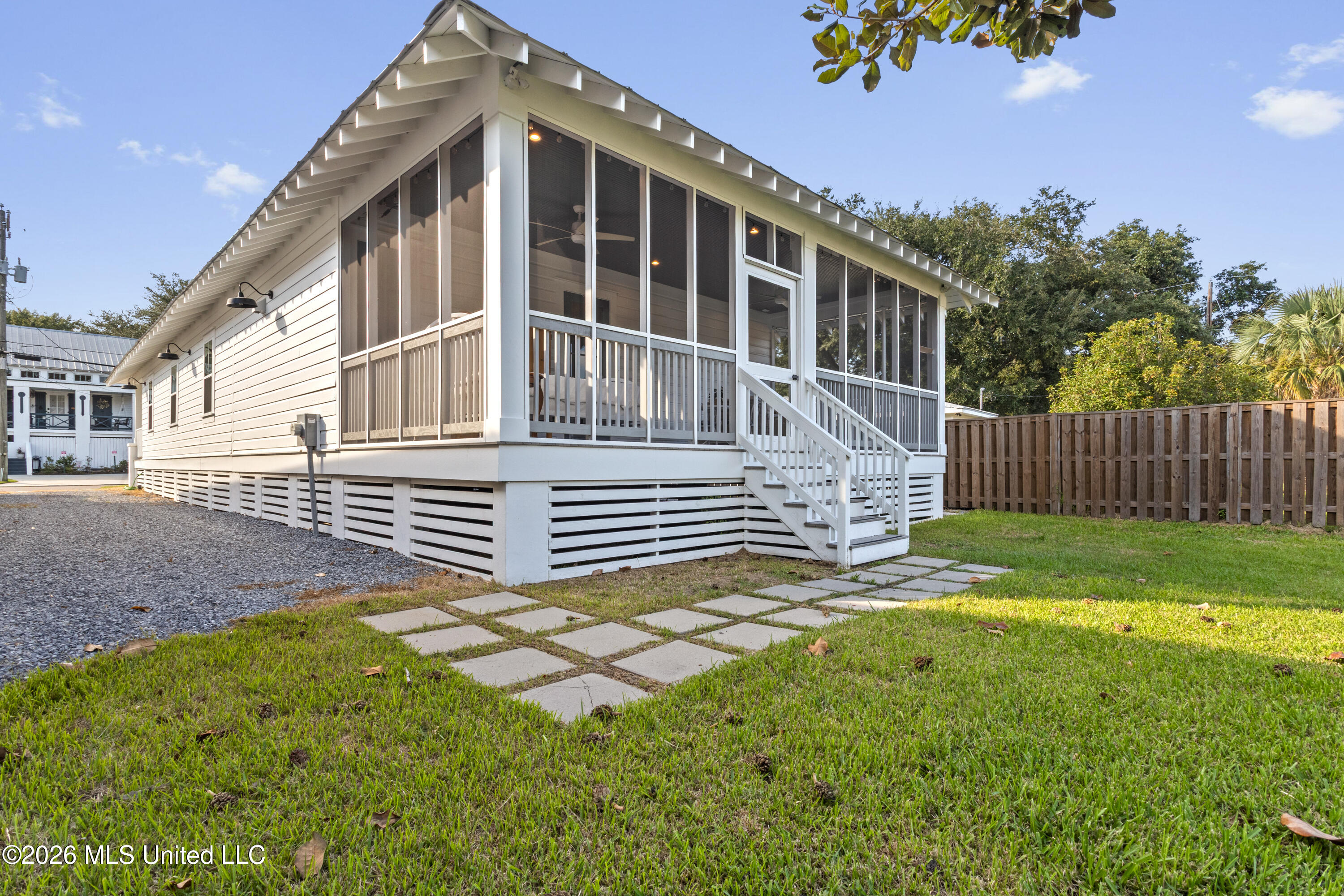305 Third Street Property Photo 56
