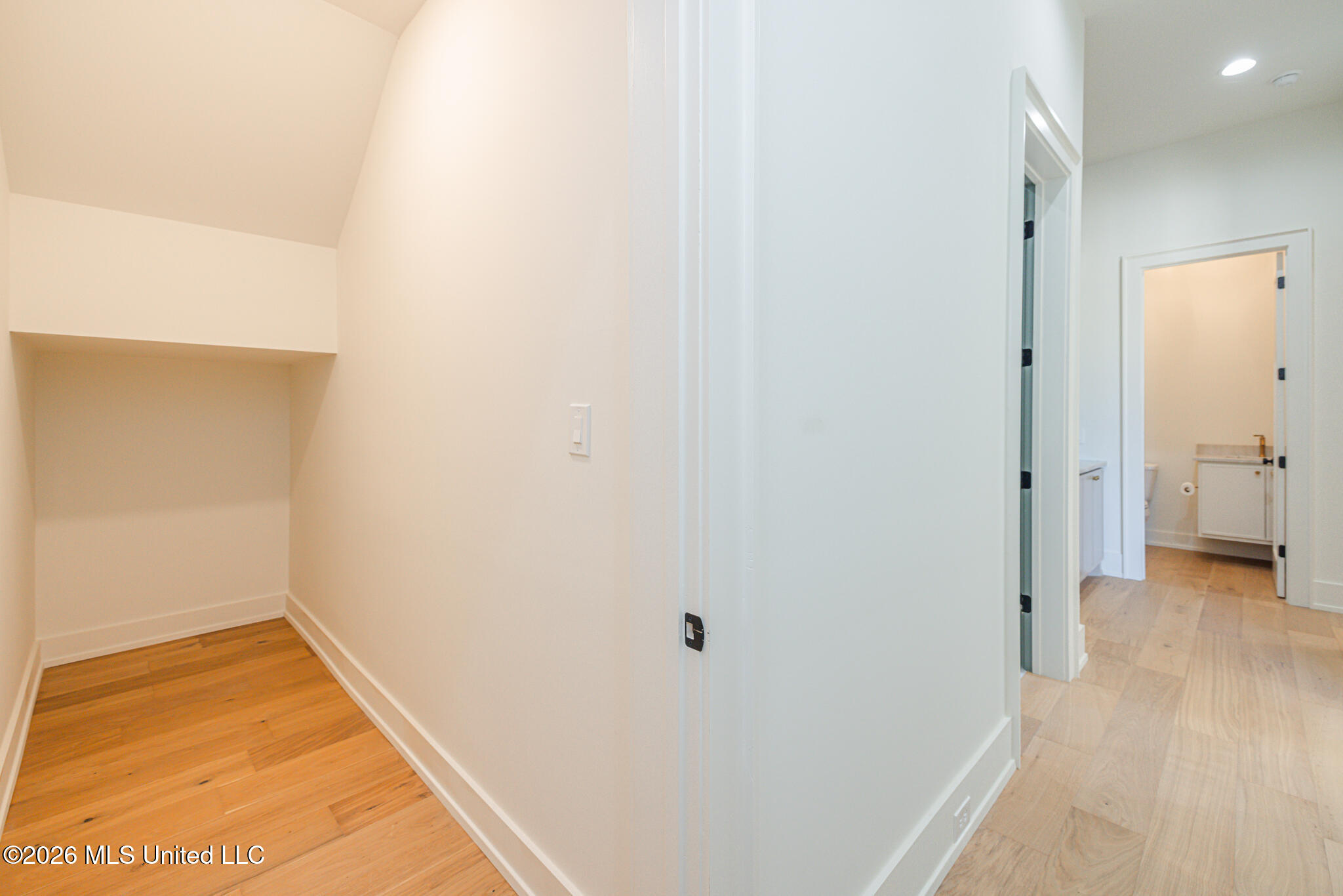 222 Welchshire Drive Property Photo 15