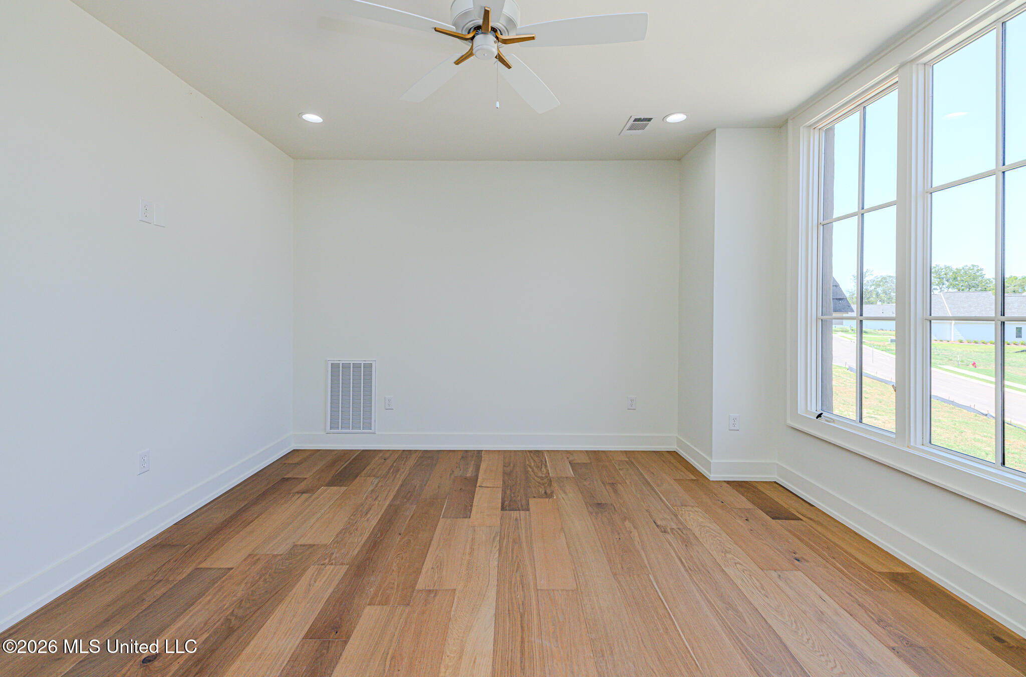 222 Welchshire Drive Property Photo 17