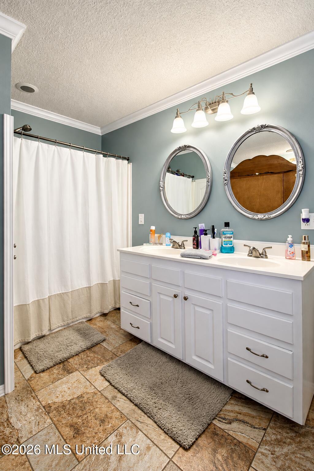 1323 Jonathan Road Property Photo 9