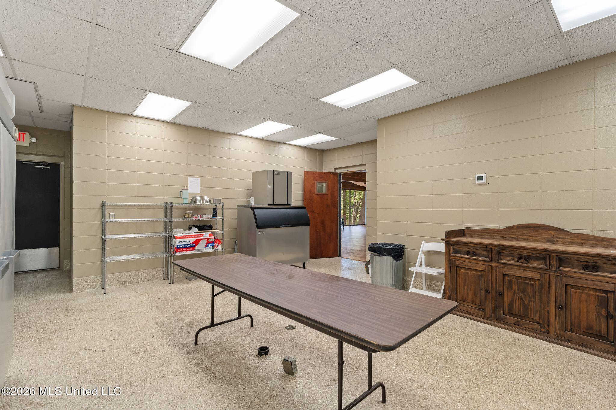 54 Venue Drive Property Photo 35