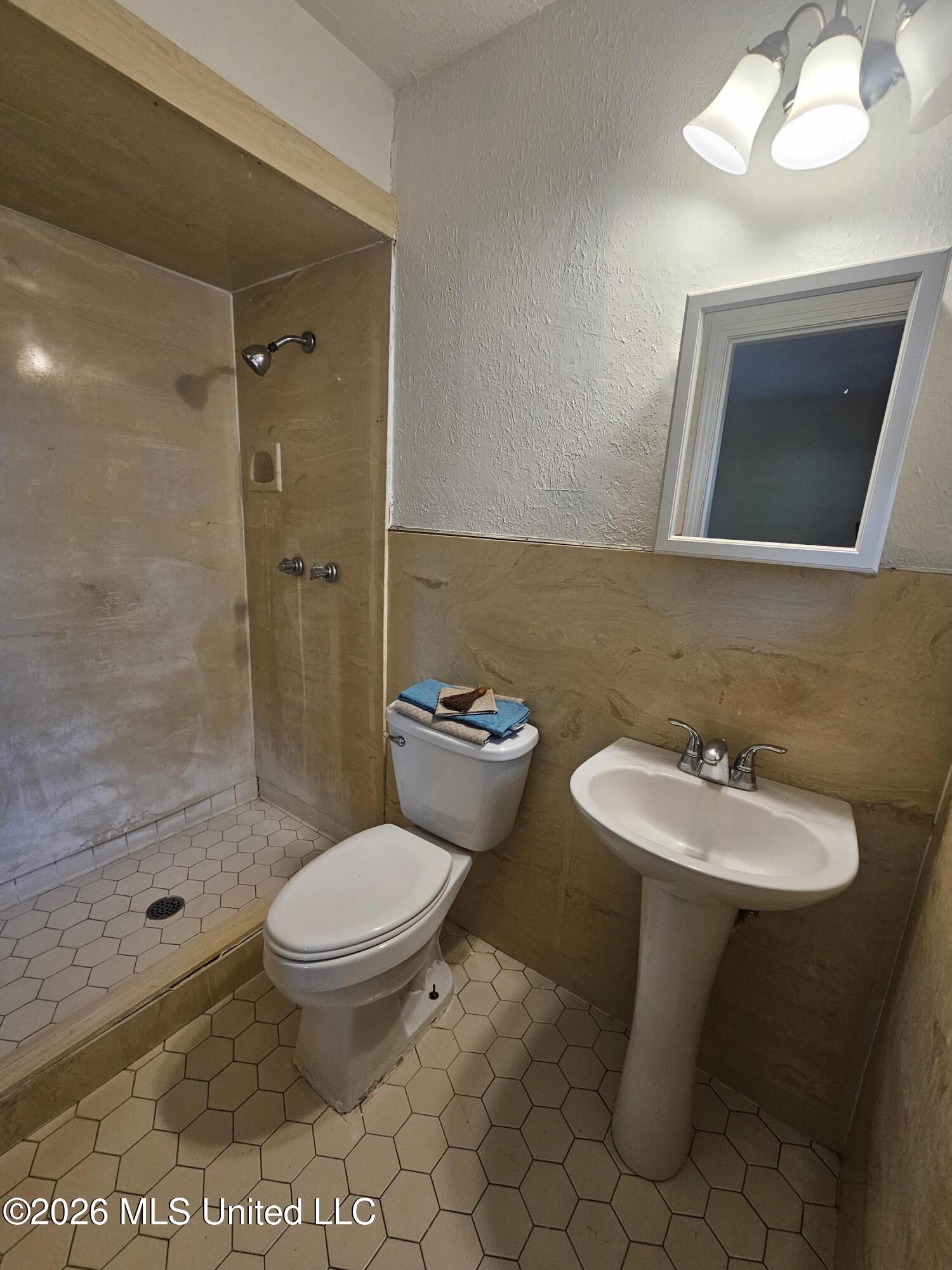 9 Woodside Court Property Photo 10