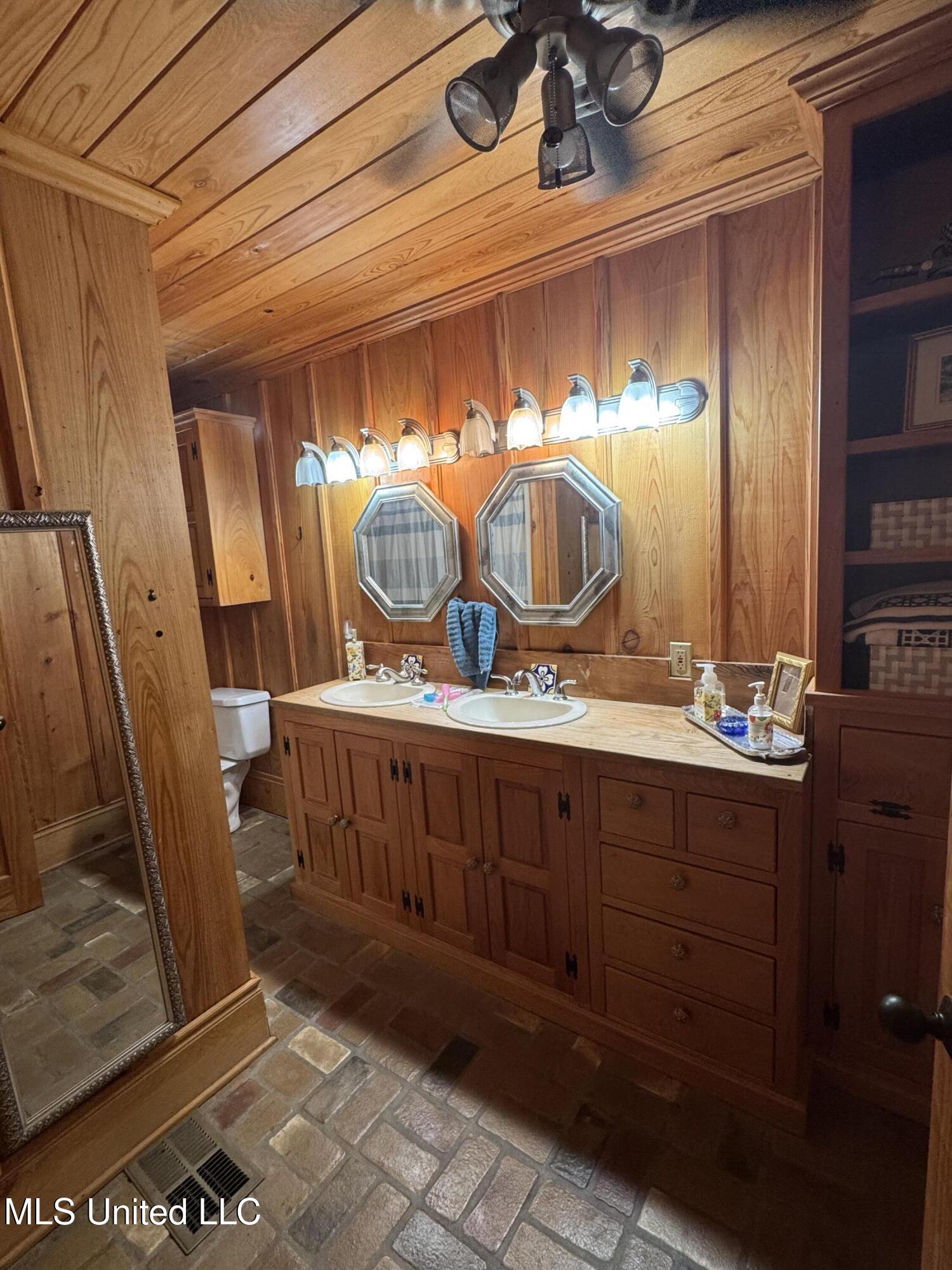 4011 Lake Mary Road Property Photo 16