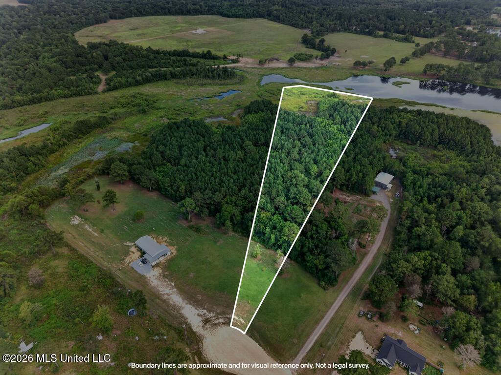 Nhn Boaz Place Property Photo 6