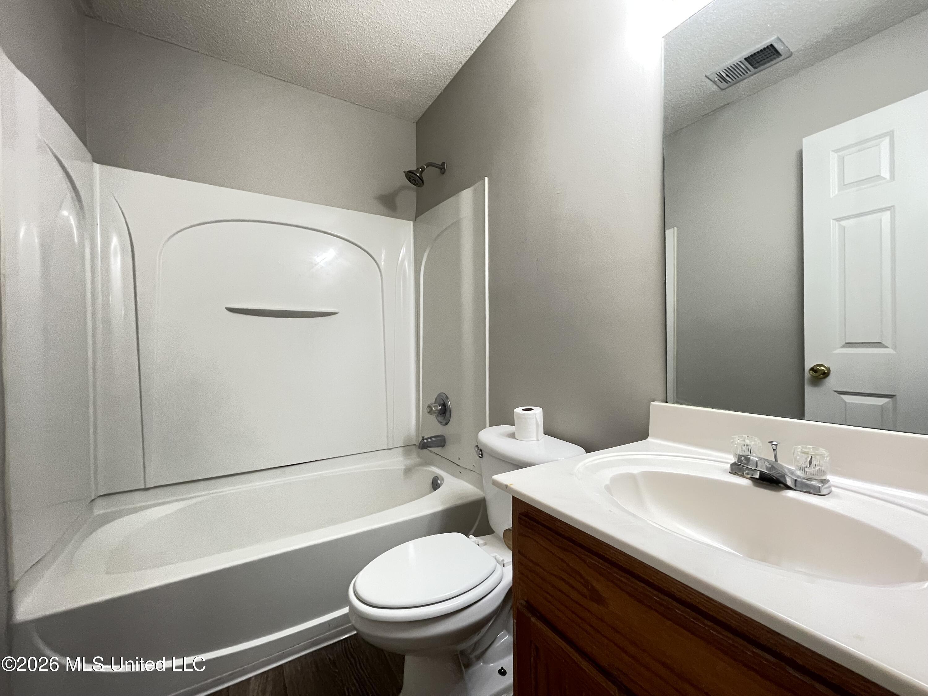 7226 Santa Fe Loop Property Photo 8