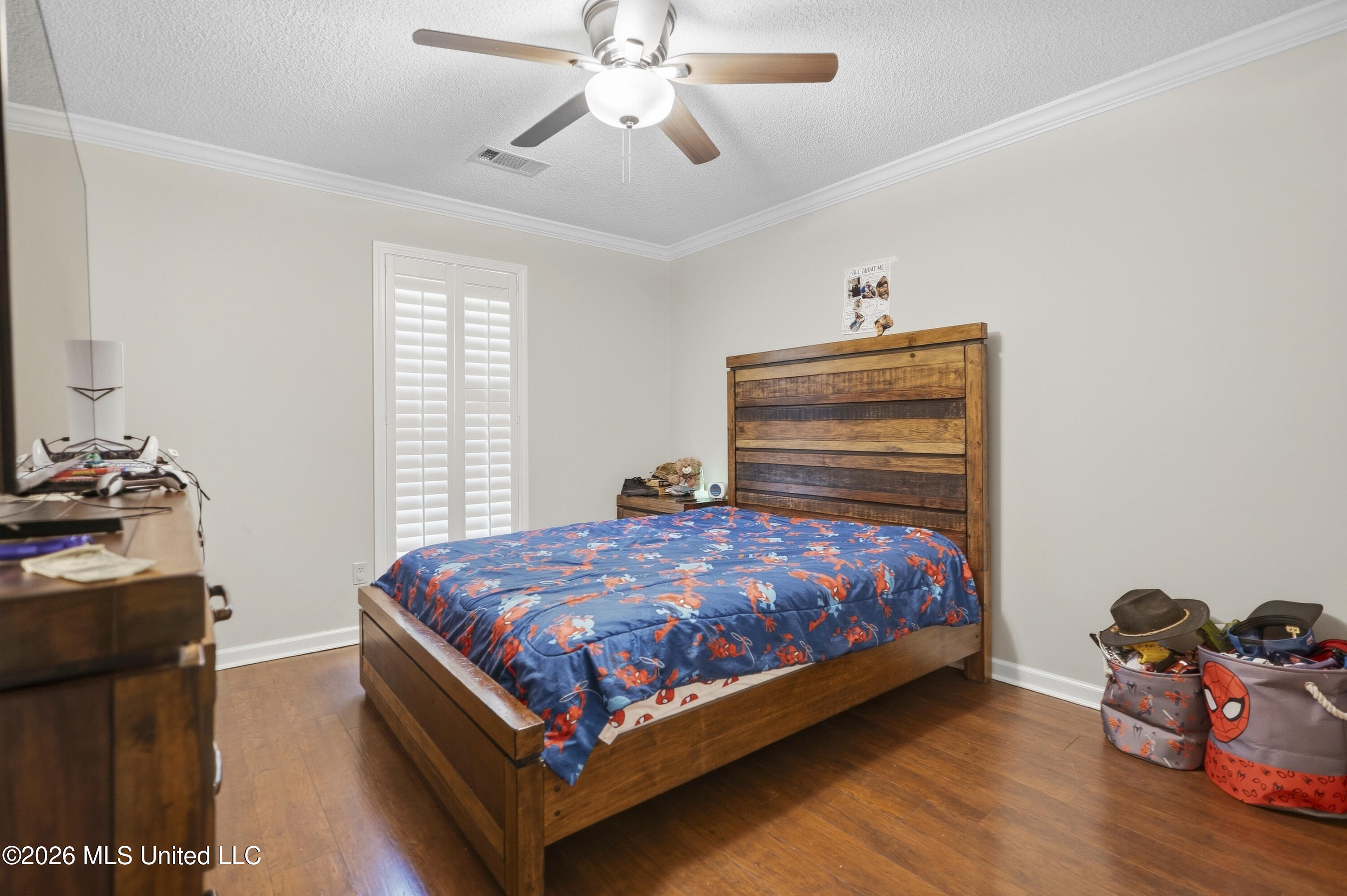 2075 Macintosh Drive Property Photo 16