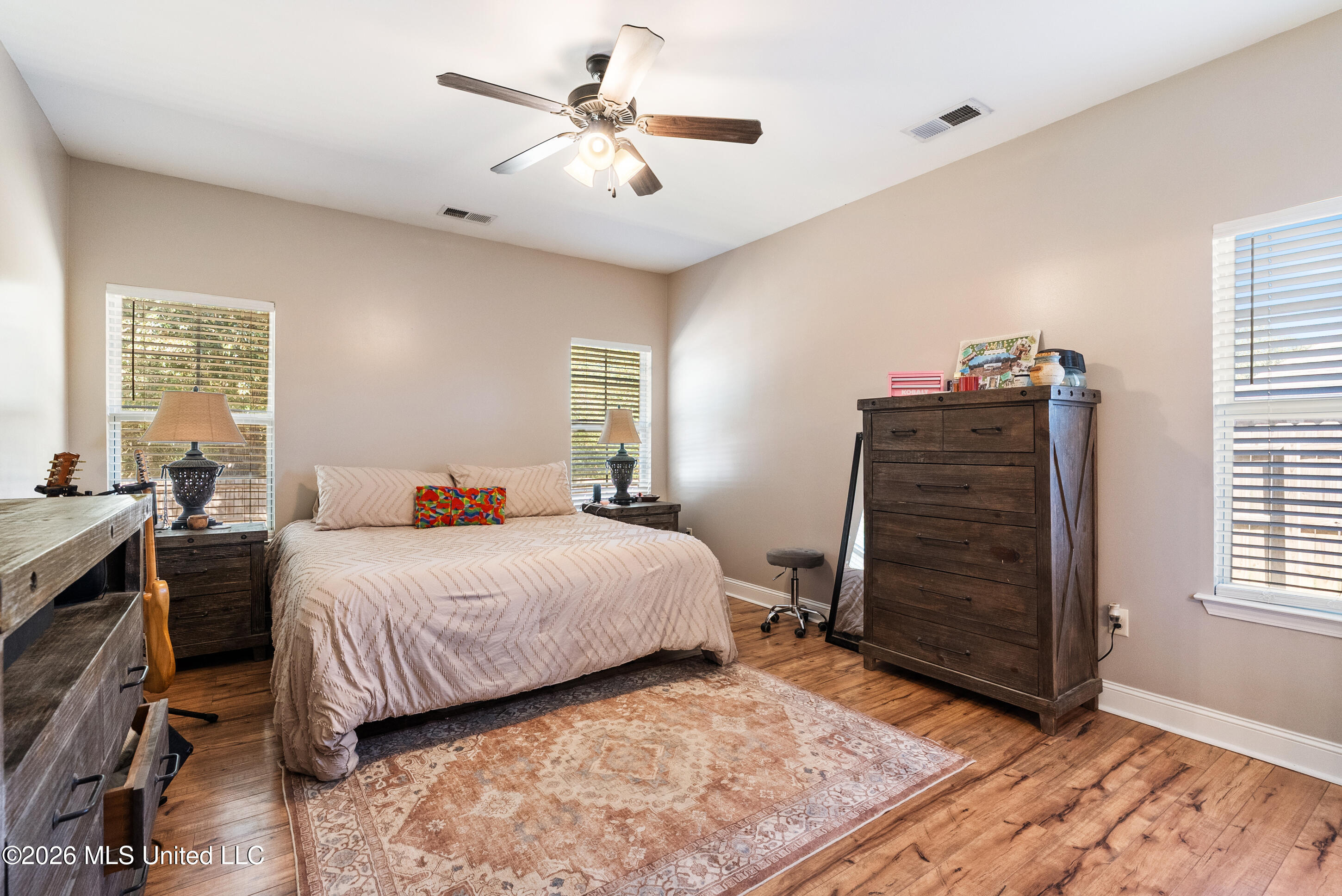 903 Falcon Street Property Photo 11