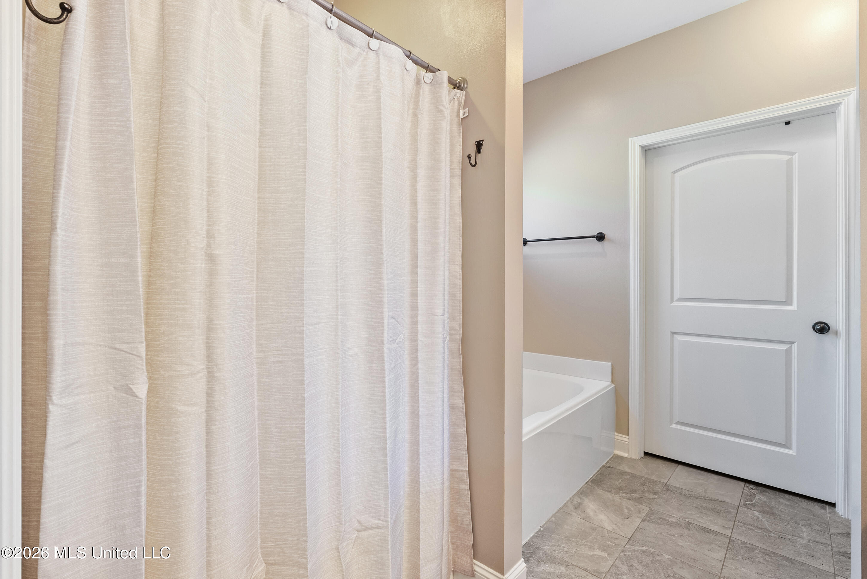 903 Falcon Street Property Photo 15