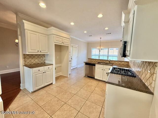 605 Calistoga Drive Property Photo 10