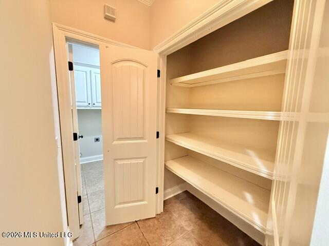 605 Calistoga Drive Property Photo 17