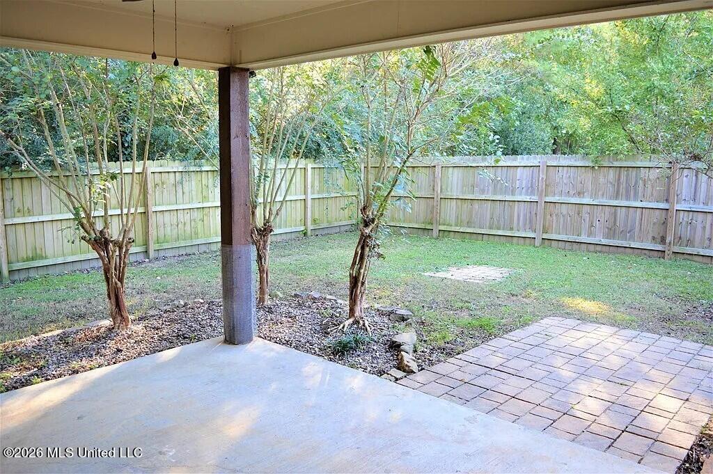 124 Fox Run Drive Property Photo 21