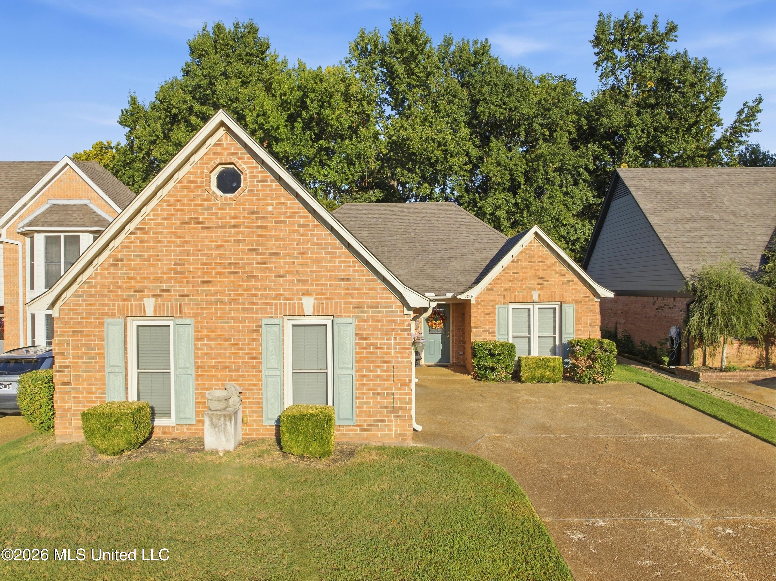 358 Fairway Oaks Drive Property Photo 1