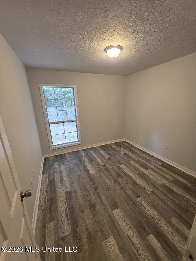 326 Willow Bay Drive Property Photo 12