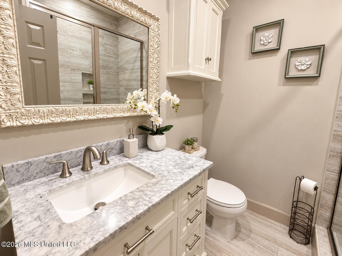 108 Honeysuckle Lane Property Photo 16