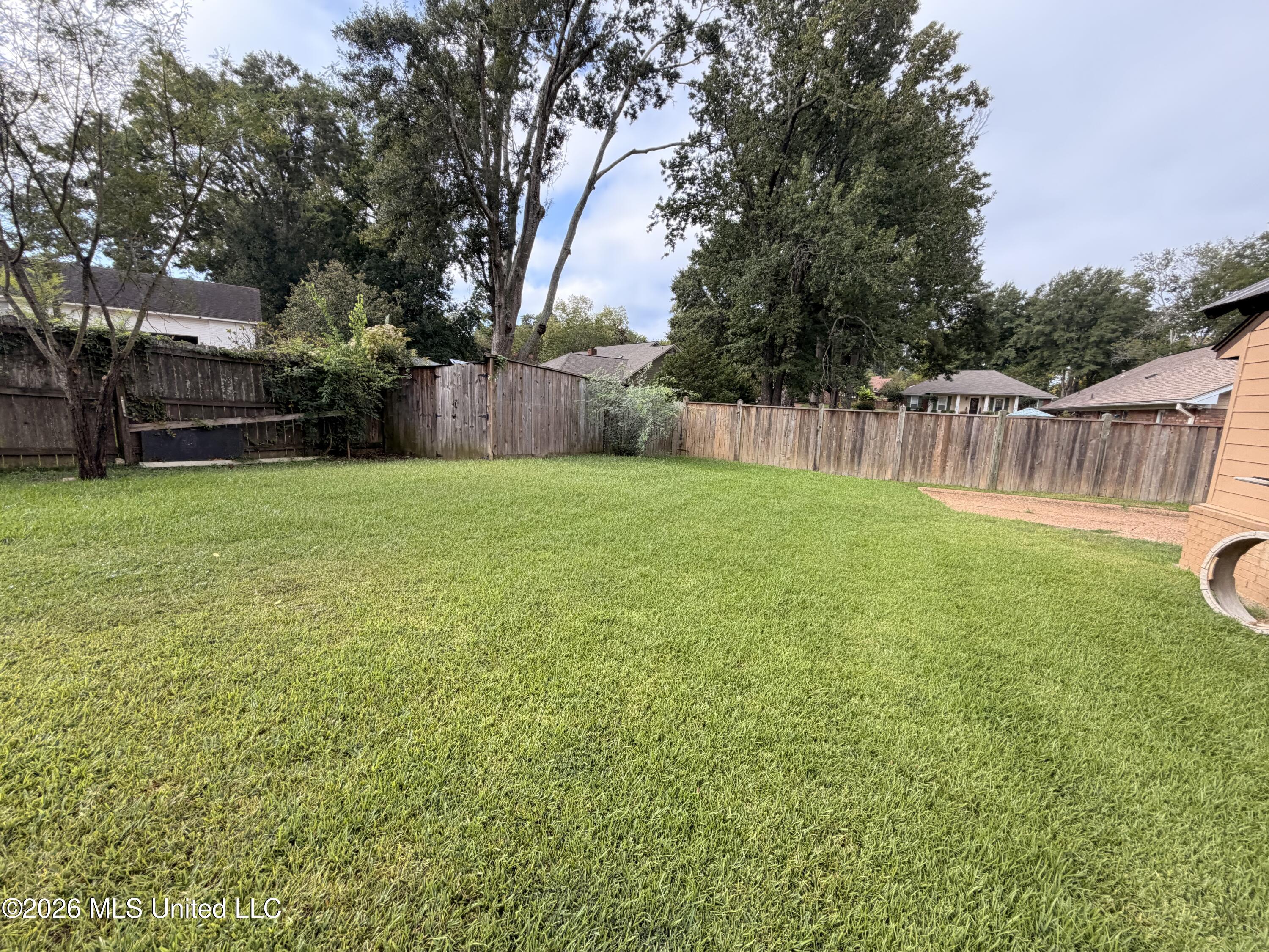 108 Honeysuckle Lane Property Photo 56