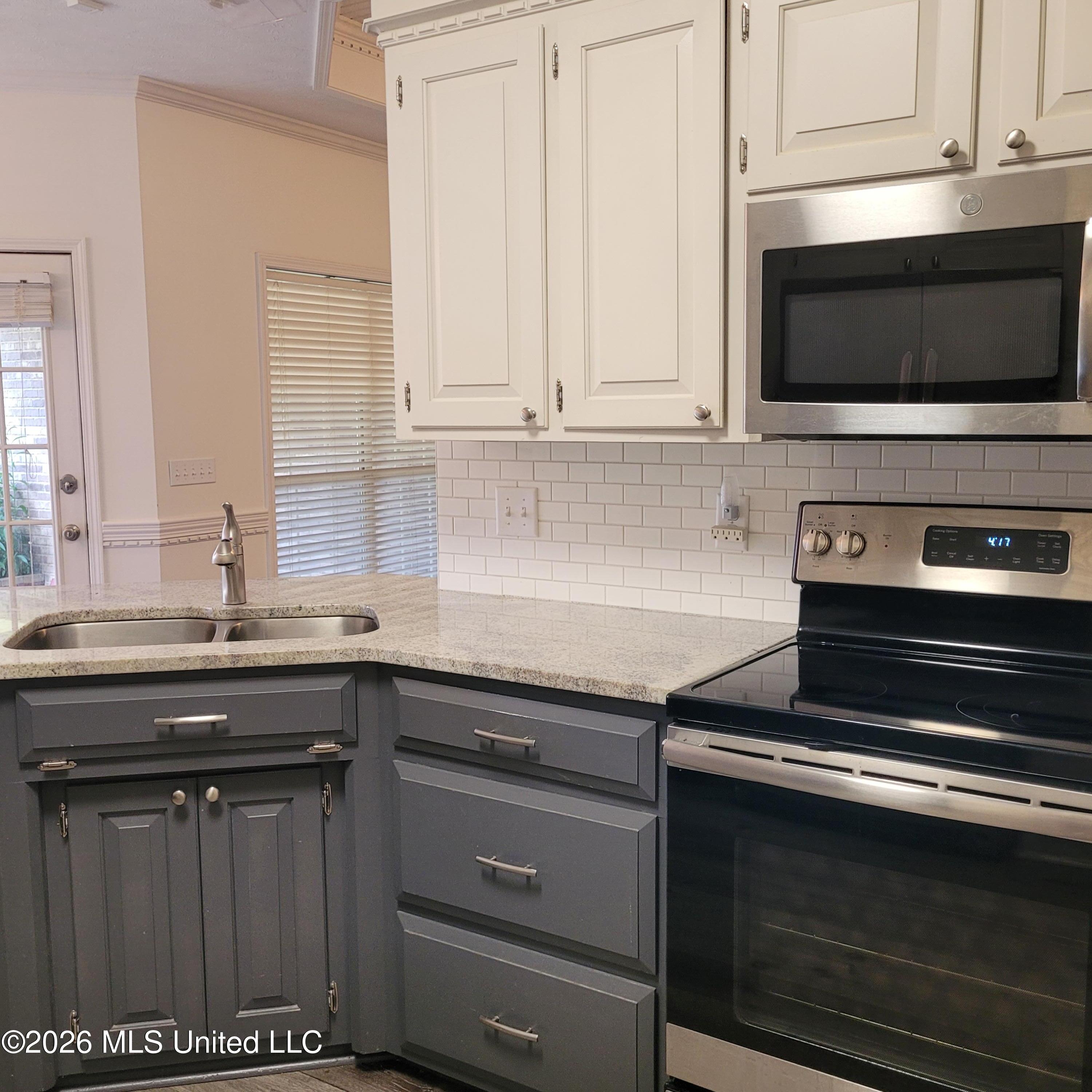 357 Garden Drive Property Photo 10