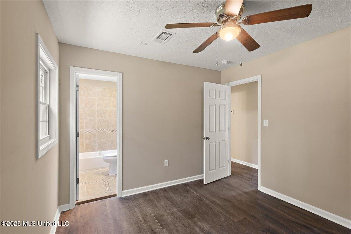 6567 George Washington Drive Property Photo 12