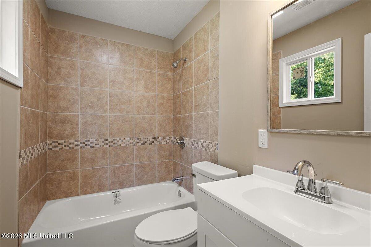 6567 George Washington Drive Property Photo 13
