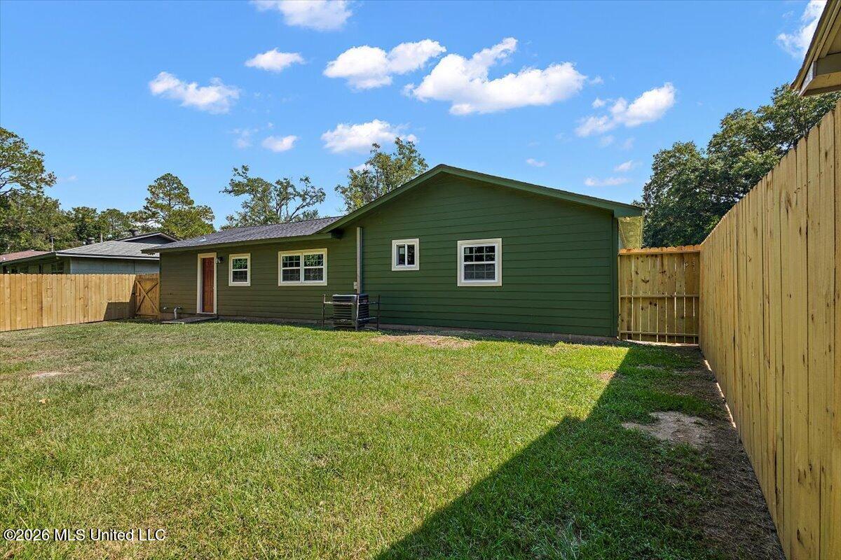 6567 George Washington Drive Property Photo 20