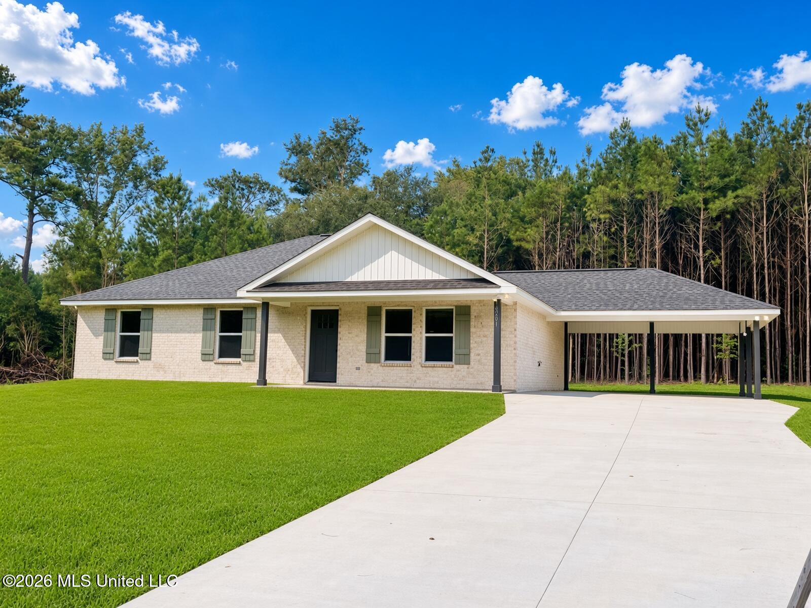 10201 Possum Fork Road Property Photo 1