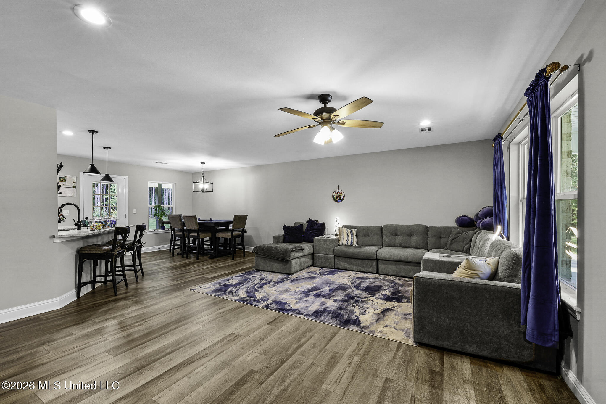 10201 Possum Fork Road Property Photo 2