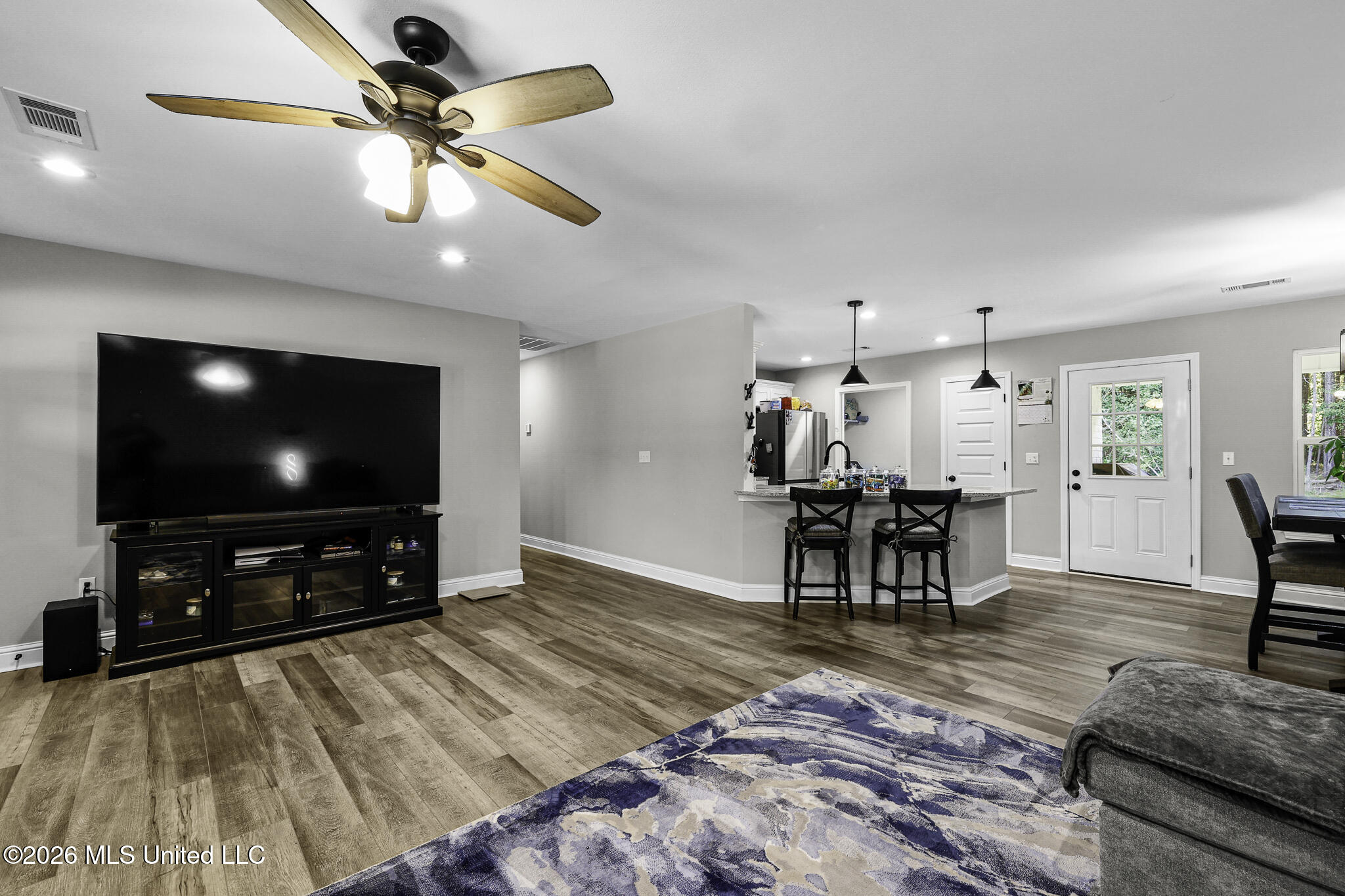 10201 Possum Fork Road Property Photo 3
