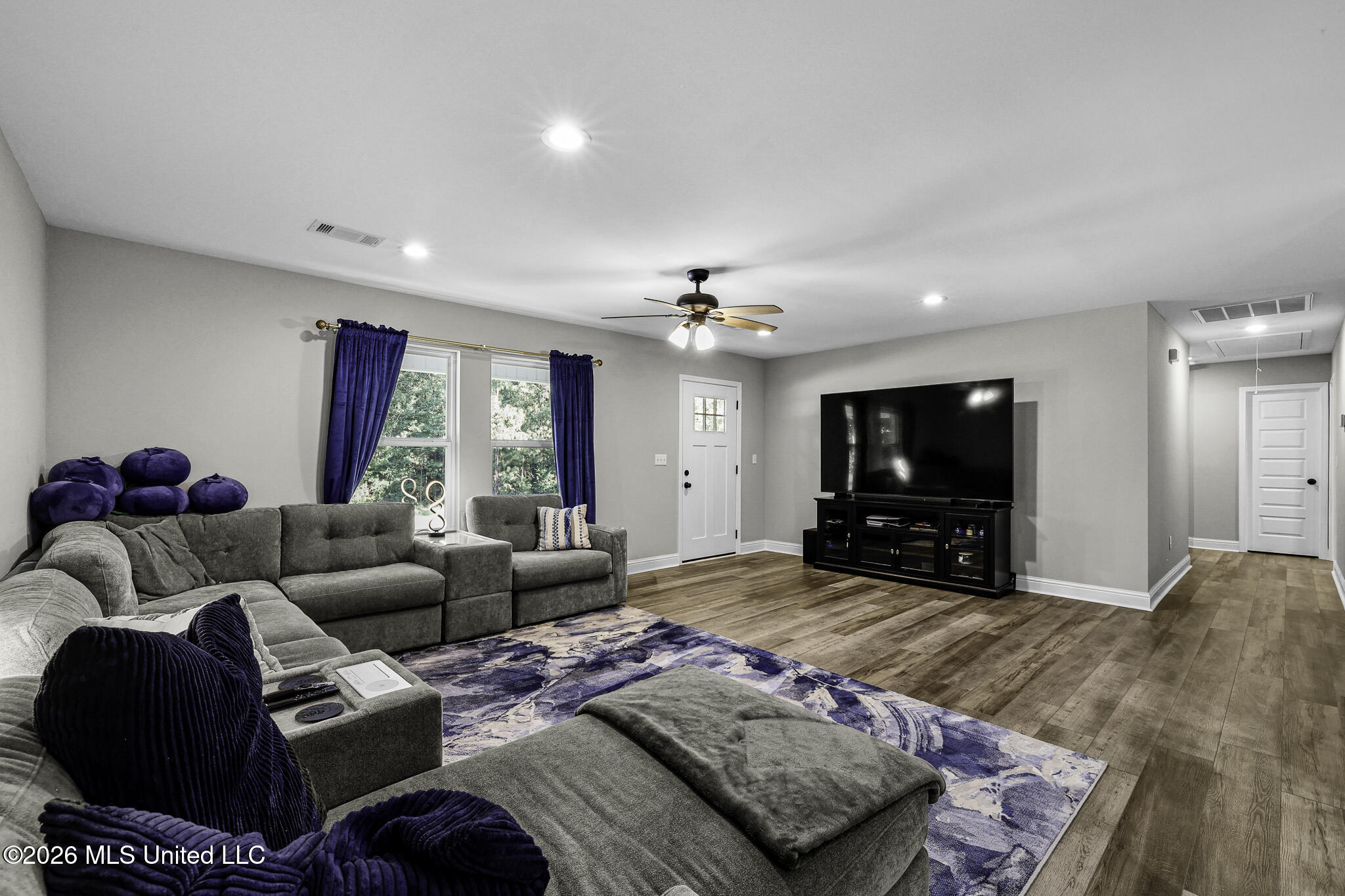 10201 Possum Fork Road Property Photo 4