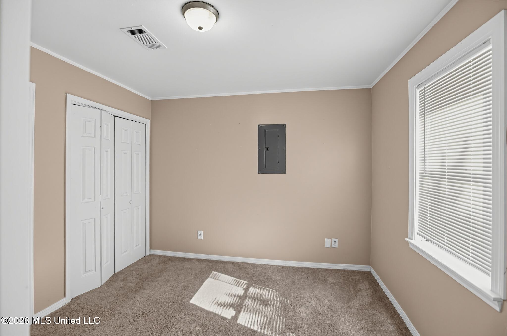 1802 39th Place Property Photo 15