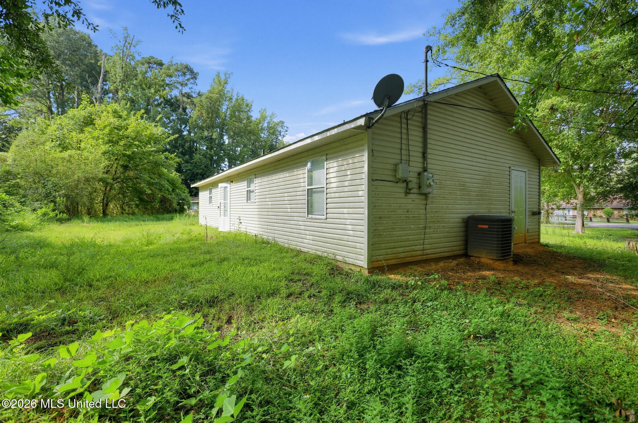 1802 39th Place Property Photo 19