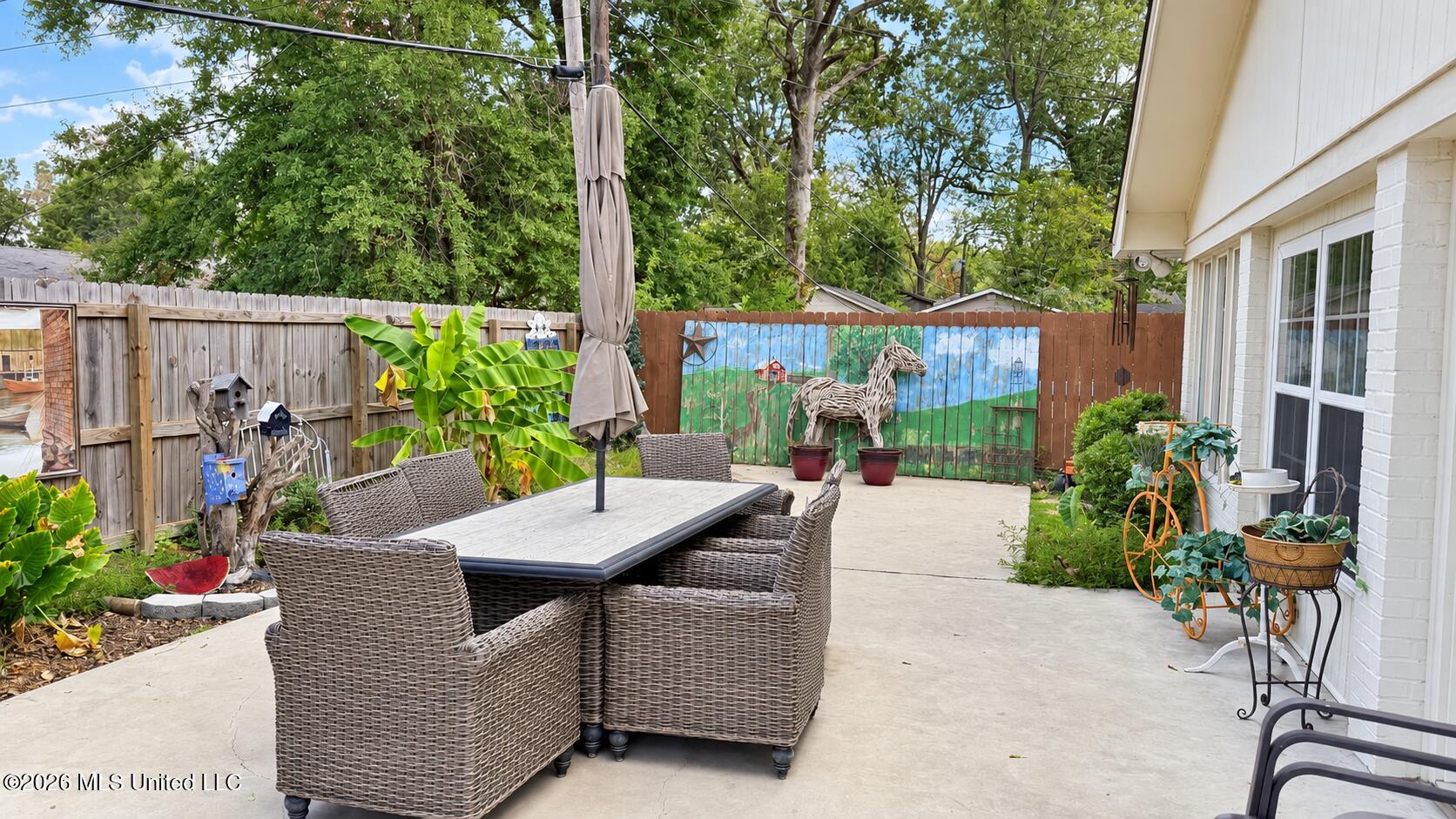 306 Oak Grove Drive Property Photo 16