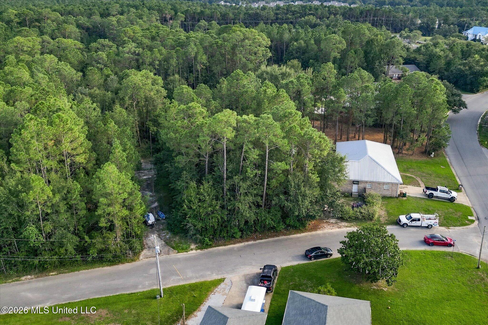 Greenwood Drive Property Photo 38